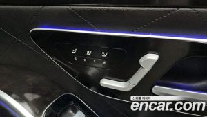 Mercedes-Benz S-Class S500L 4MATIC 2023 года из Южной Кореи