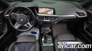 BMW 2-Series 220i M Sport 2023 года из Южной Кореи