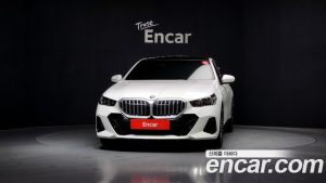 BMW 5-Series 520i M Sport 2024 года из Южной Кореи