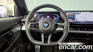 BMW 5-Series 520i M Sport 2024 года из Южной Кореи