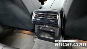 BMW 5-Series 520i M Sport 2024 года из Южной Кореи