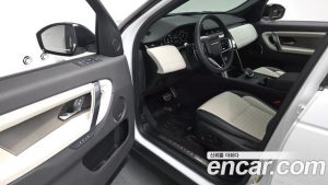 Land Rover Discovery Sport P250 Dynamic SE 2025 года из Южной Кореи