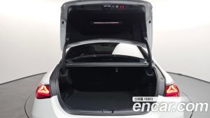 Mercedes-Benz E-Class E300 4MATIC Exclusive 2024 года из Южной Кореи