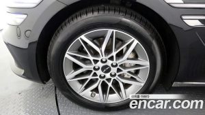 Genesis G80 Бензин 2.5 Turbo 2WD 2026 года из Южной Кореи
