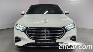 Mercedes-Benz E-Class E220d 4MATIC Exclusive 2024 года из Южной Кореи
