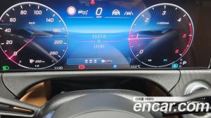 Mercedes-Benz E-Class E220d 4MATIC Exclusive 2024 года из Южной Кореи