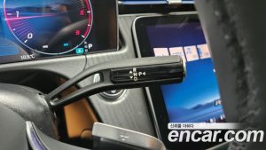 Mercedes-Benz E-Class E220d 4MATIC Exclusive 2024 года из Южной Кореи