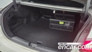 Mercedes-Benz E-Class E220d 4MATIC Exclusive 2024 года из Южной Кореи