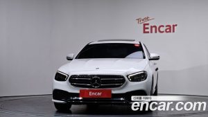 Mercedes-Benz E-Class E250 Avantgarde 2023 года из Южной Кореи