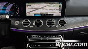 Mercedes-Benz E-Class E250 Avantgarde 2023 года из Южной Кореи