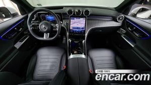 Mercedes-Benz GLC-Class GLC300 4MATIC AMG Line 2024 года из Южной Кореи