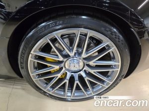 Mercedes-Benz AMG GT AMG GT55 4MATIC+ 2025 года из Южной Кореи