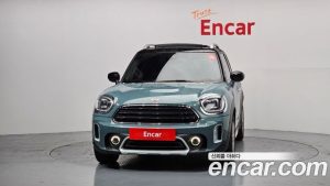 Mini Countryman CLASSIC Plus COMFORT PACK 2023 года из Южной Кореи