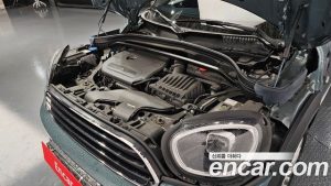 Mini Countryman CLASSIC Plus COMFORT PACK 2023 года из Южной Кореи