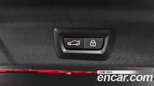 Mini Countryman CLASSIC Plus COMFORT PACK 2023 года из Южной Кореи