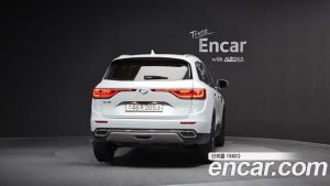 Renault-KoreaSamsung QM6 2.0 GDe LE Signature 2WD 2023 года из Южной Кореи