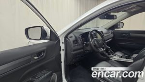 Renault-KoreaSamsung QM6 2.0 GDe LE Signature 2WD 2023 года из Южной Кореи