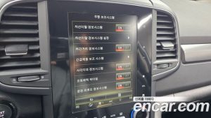 Renault-KoreaSamsung QM6 2.0 GDe LE Signature 2WD 2023 года из Южной Кореи