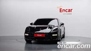 Porsche Panamera 4.0 Turbo 2025 года из Южной Кореи