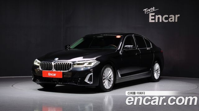 41138516_001.jpg BMW 5-Series 520i Luxury 2023 года из Южной Кореи