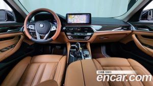 BMW 5-Series 520i Luxury 2023 года из Южной Кореи