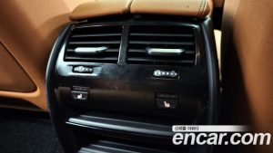 BMW 5-Series 520i Luxury 2023 года из Южной Кореи