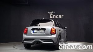Mini Cooper 5Door Mayfield Edition 2024 года из Южной Кореи