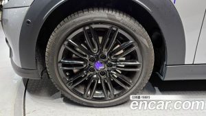 Mini Cooper 5Door Mayfield Edition 2024 года из Южной Кореи