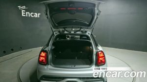Mini Cooper 5Door Mayfield Edition 2024 года из Южной Кореи