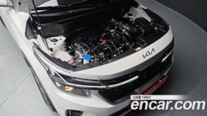 Kia Seltos Бензин 1.6 Turbo 2WD 2025 года из Южной Кореи