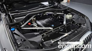 BMW X7 xDrive 40d Design Pure Excellence 7-Seater 2023 года из Южной Кореи