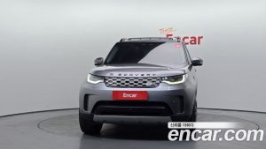 Land Rover Discovery 2.0 P300 SE 2023 года из Южной Кореи