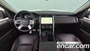 Land Rover Discovery 2.0 P300 SE 2023 года из Южной Кореи
