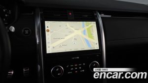 Land Rover Discovery 2.0 P300 SE 2023 года из Южной Кореи