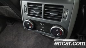 Land Rover Discovery 2.0 P300 SE 2023 года из Южной Кореи