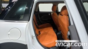 Mini Cooper 5Door CLASSIC 2024 года из Южной Кореи