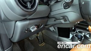 Mini Cooper 5Door CLASSIC 2024 года из Южной Кореи