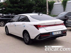 Hyundai AVANTE Modern 2025 года из Южной Кореи
