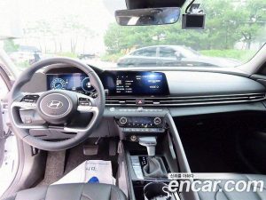 Hyundai AVANTE Modern 2025 года из Южной Кореи