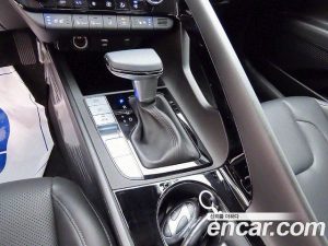 Hyundai AVANTE Modern 2025 года из Южной Кореи