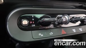 Mini Cooper SE CLASSIC 2024 года из Южной Кореи