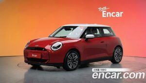 Mini Cooper SE CLASSIC 2024 года из Южной Кореи