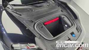 Porsche Taycan 4S CROSS TURISMO 2024 года из Южной Кореи