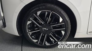 Kia K8 Noblesse 2025 года из Южной Кореи