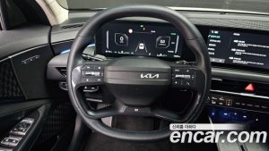 Kia K8 Noblesse 2025 года из Южной Кореи
