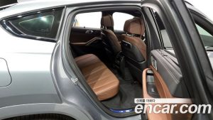 BMW X6 xDrive40i M Sport 2025 года из Южной Кореи