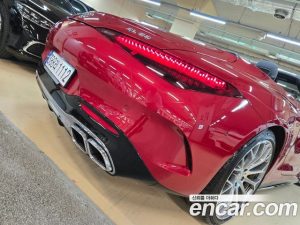 Mercedes-Benz SL-Class AMG SL63 4MATIC+ 2024 года из Южной Кореи