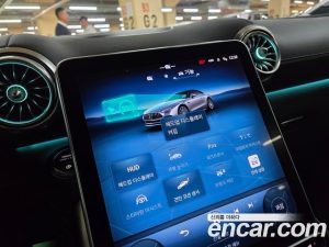 Mercedes-Benz SL-Class AMG SL63 4MATIC+ 2024 года из Южной Кореи