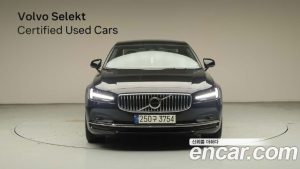 Volvo S90 B5 Ultra Bright 2025 года из Южной Кореи