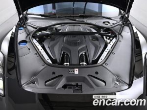 Porsche Panamera 2.9 AWD 2025 года из Южной Кореи